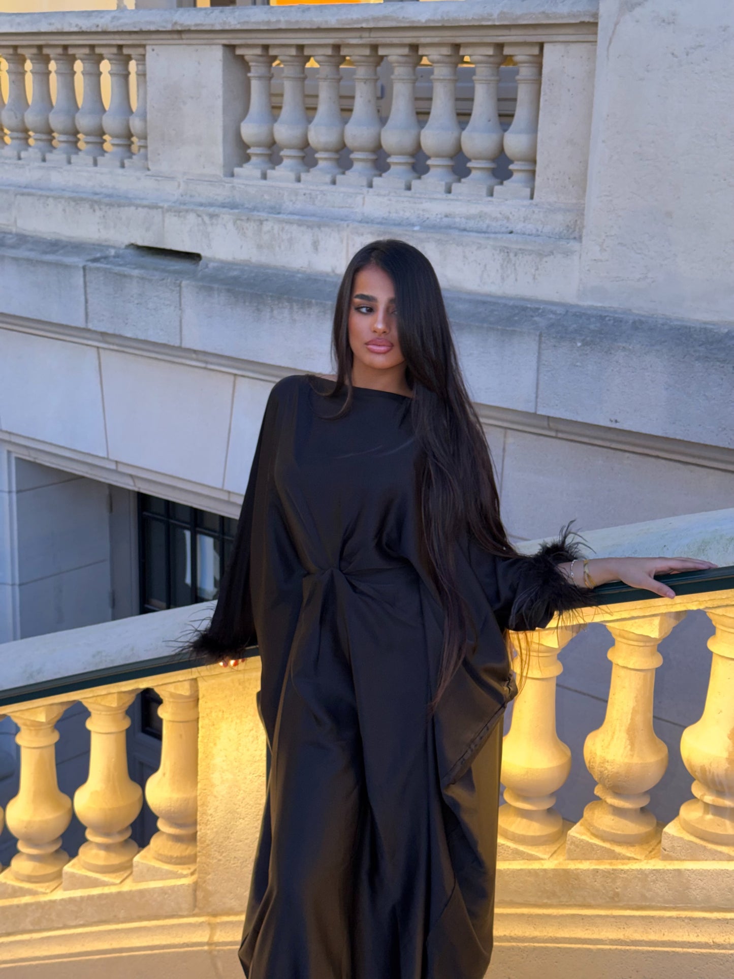ABAYA PLUME NOIR