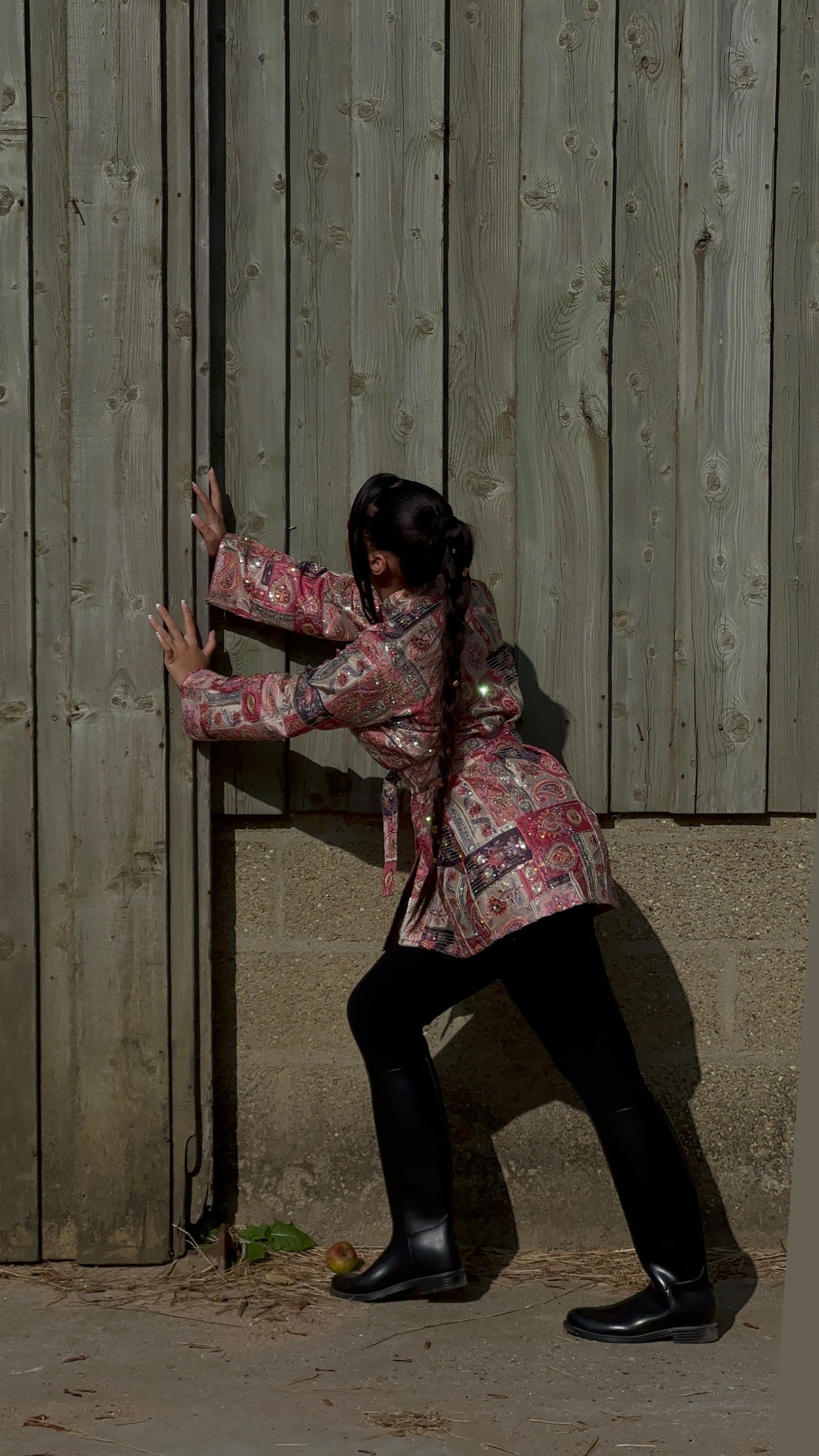 PINK ESSENCE UNIQUE COURT